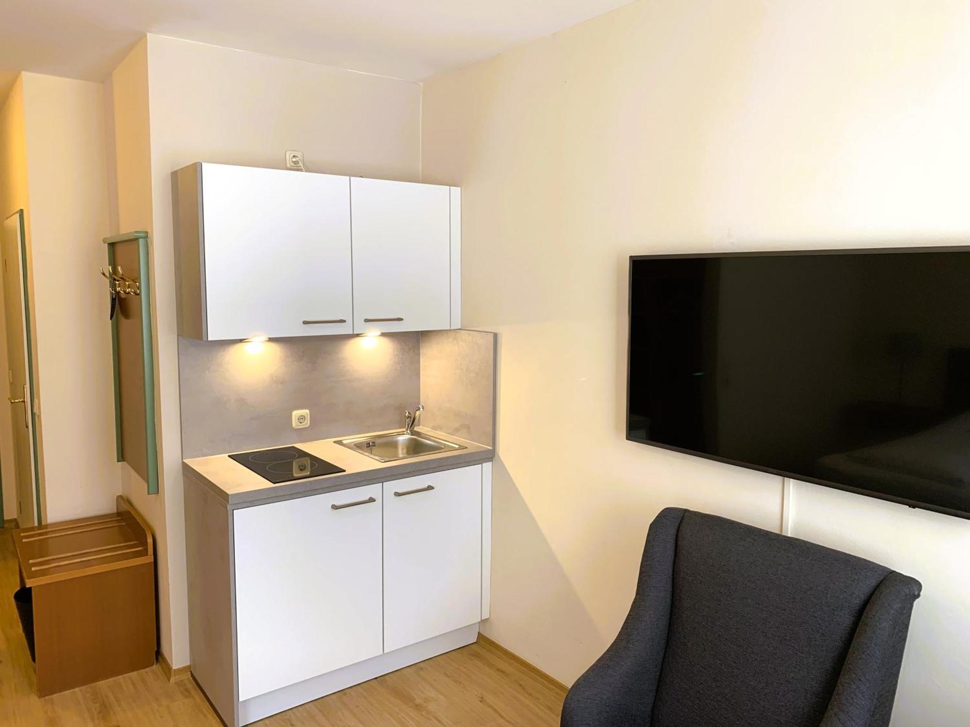Boardinghouse Pfarrkirchen Hotel Екстериор снимка