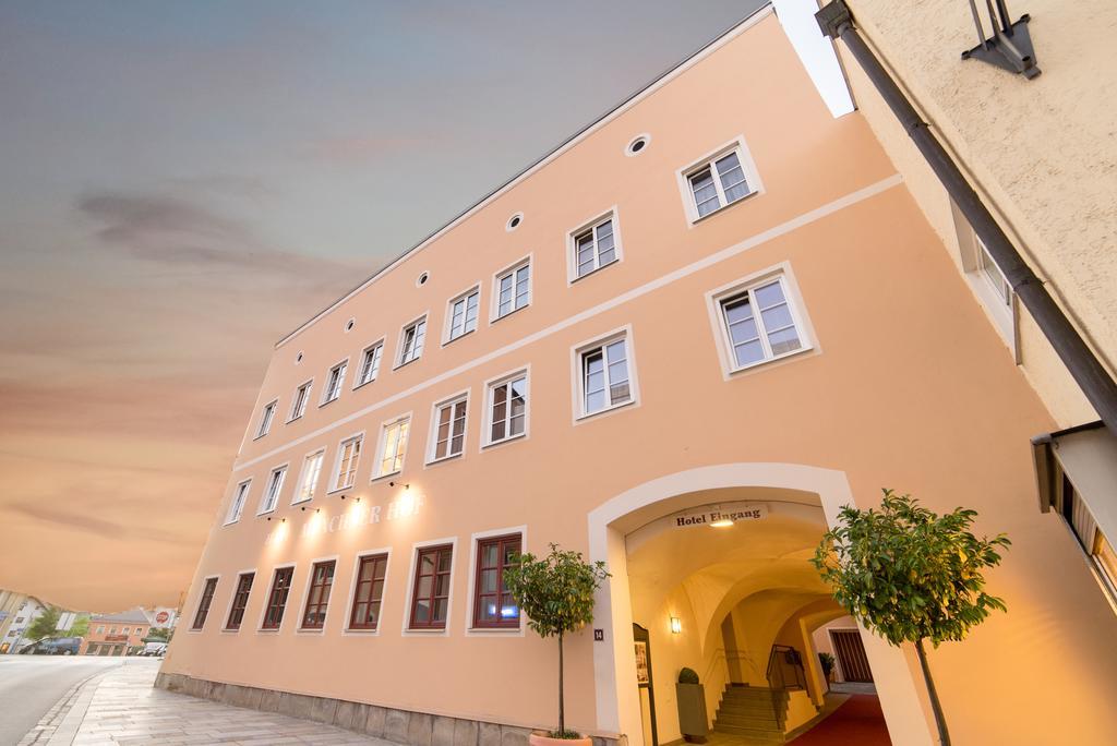 Boardinghouse Pfarrkirchen Hotel Екстериор снимка