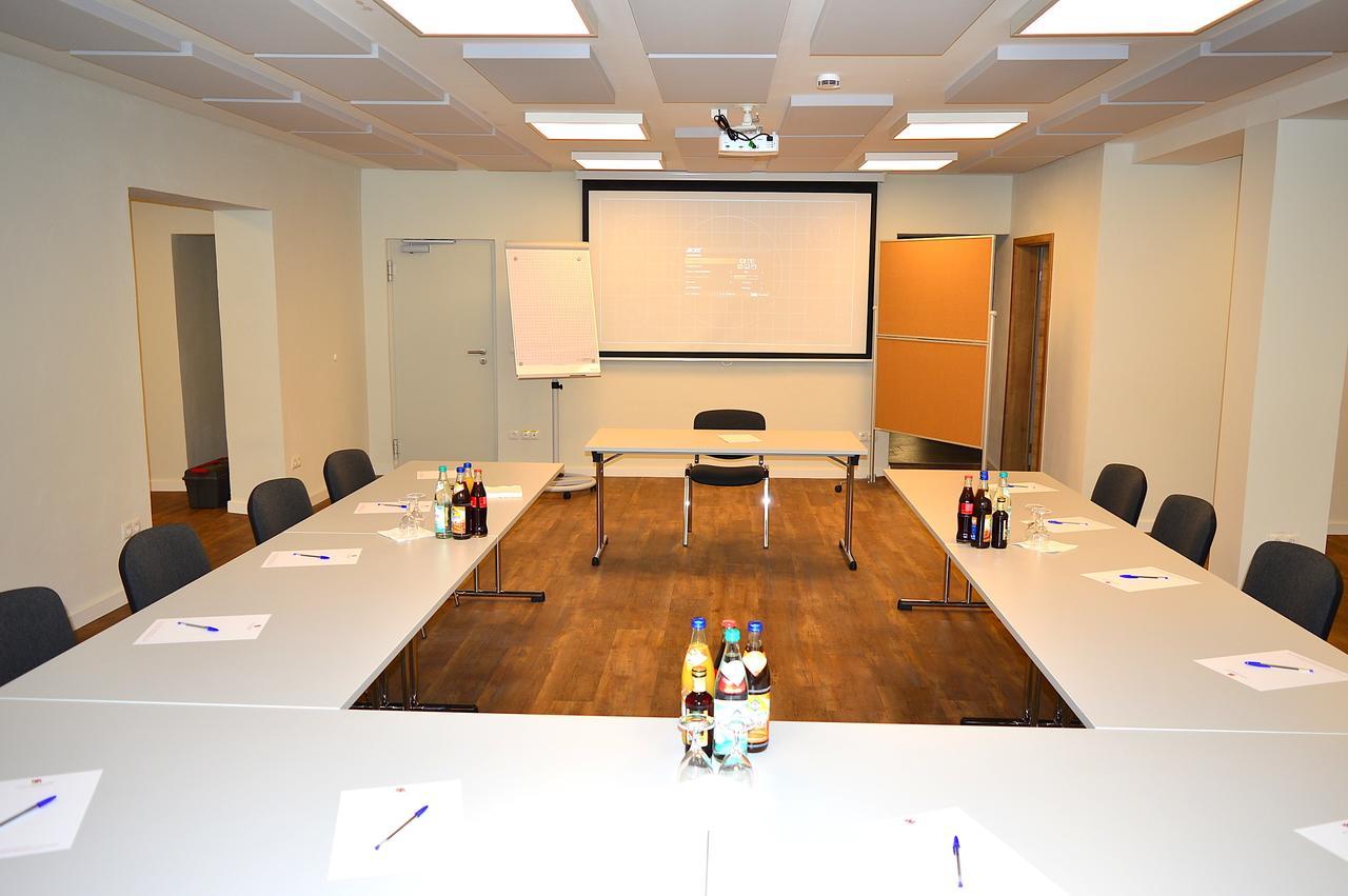 Boardinghouse Pfarrkirchen Hotel Екстериор снимка